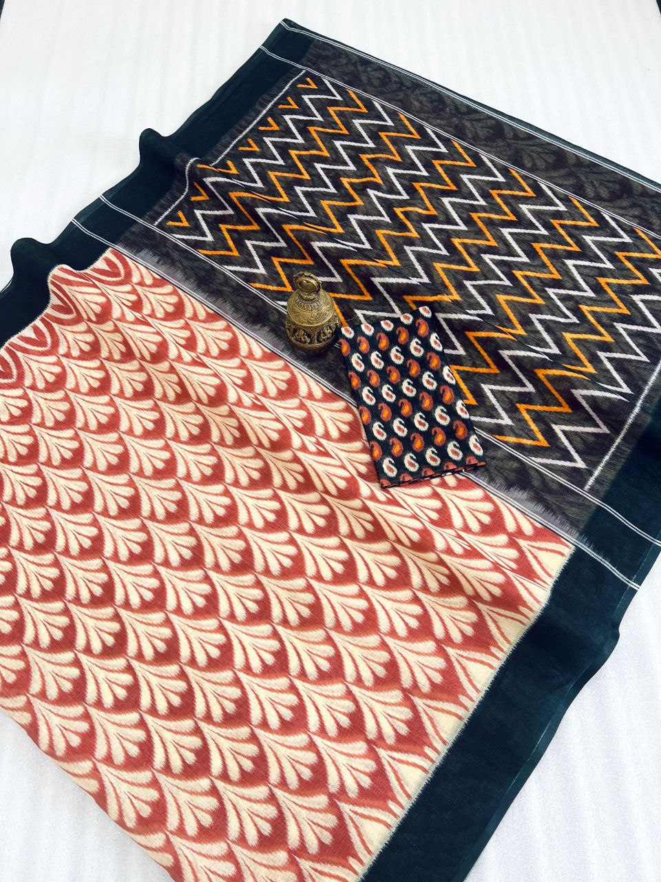 CHAANDBALIYA PREMIUM LINEN COTTON SAREE