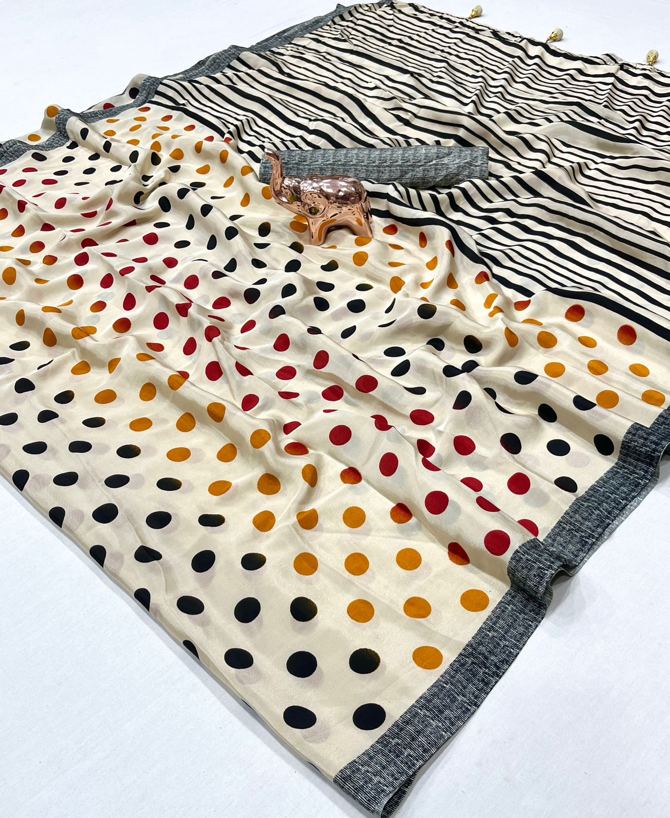 POLKA DOTS MODAL GAJJI SILK SAREE