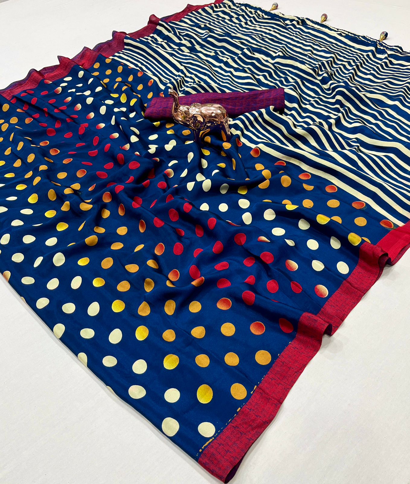 POLKA DOTS MODAL GAJJI SILK SAREE