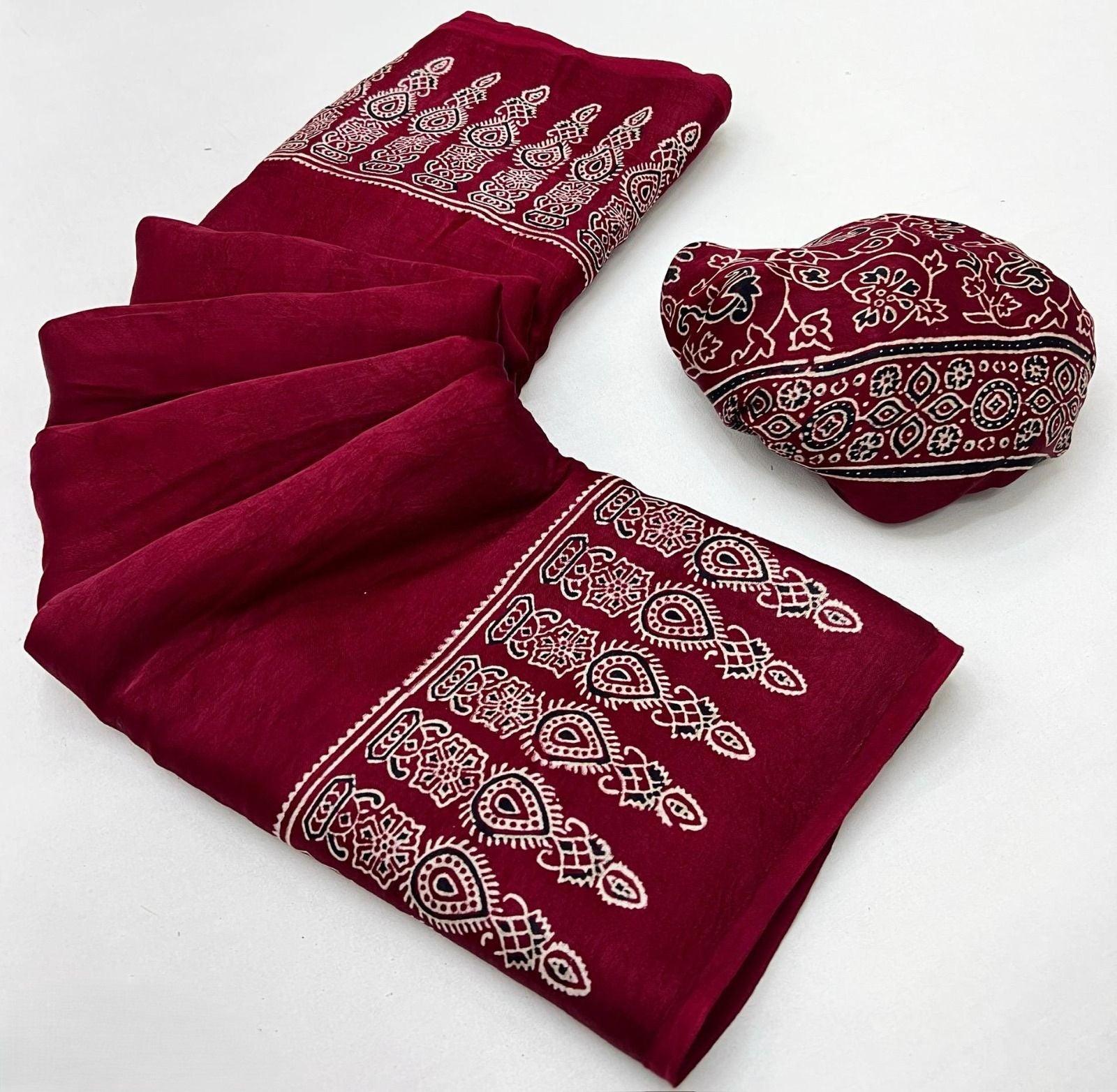 LEELA WALI PREMIUM MODAL SILK SAREE